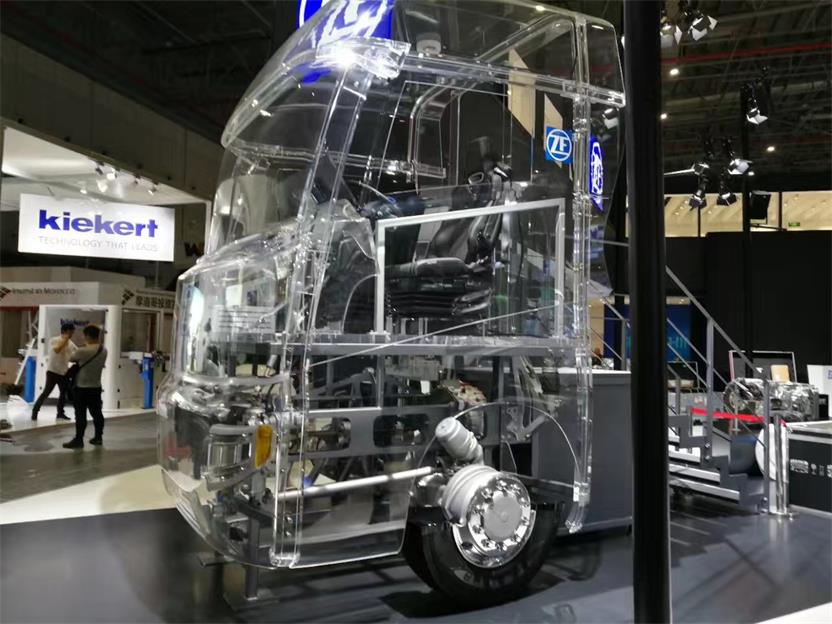 密山市透明车模型